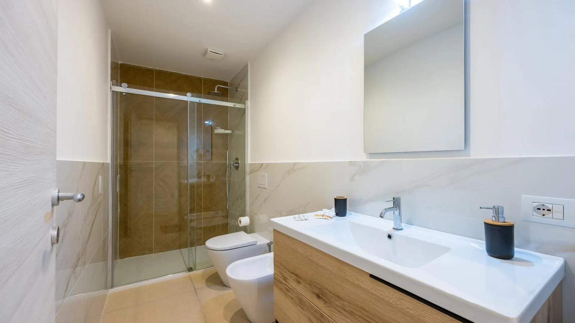 La Smorfia A Montesanto Apartment Naples
